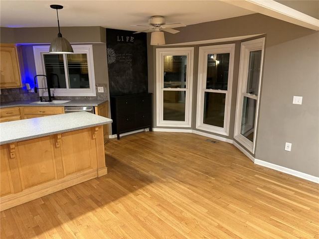 12509 W 154 Terrace, Overland Park, KS 66221