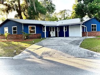 532 NE 7TH TERRACE, Gainesville, FL 32601