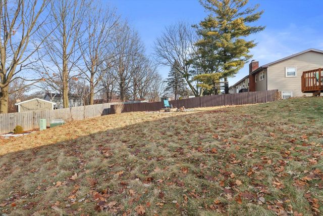 105 Winston WAY, Waunakee, WI 53597