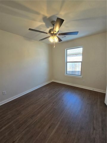 1313 Valley Drive, Gentry, AR 72734