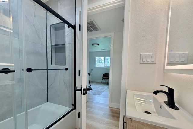 48465 Ursa Dr, Fremont, CA 94539