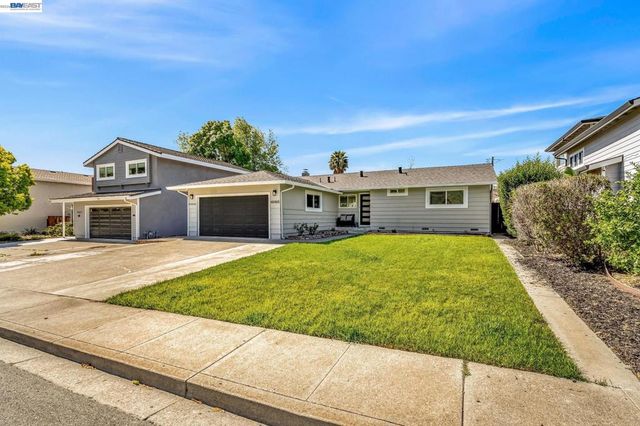 48465 Ursa Dr, Fremont, CA 94539