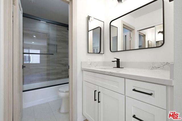 19863 Sandpiper Place 105, Santa Clarita, CA 91321