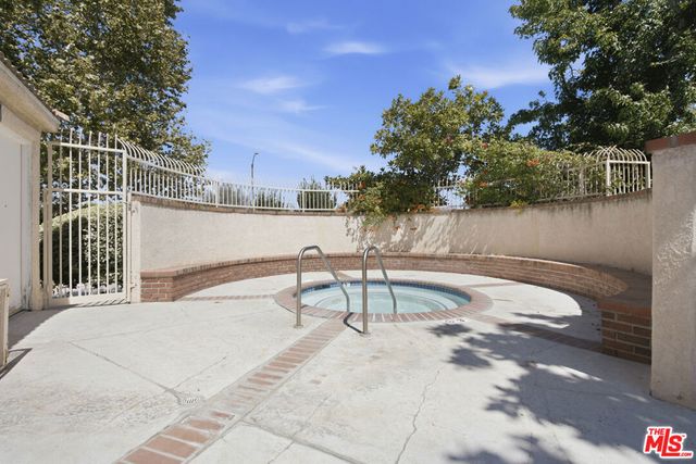 19863 Sandpiper Place 105, Santa Clarita, CA 91321