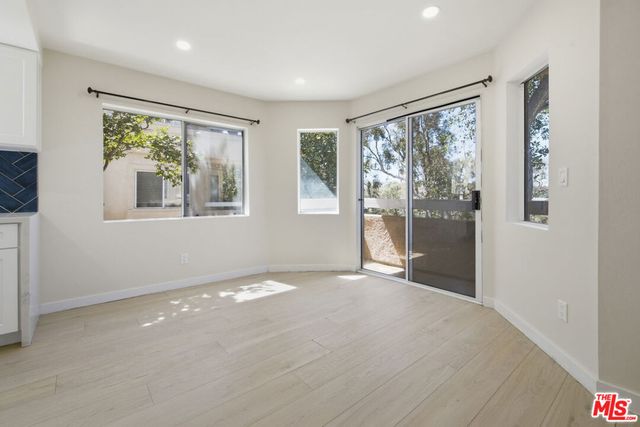 19863 Sandpiper Place 105, Santa Clarita, CA 91321