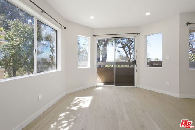 19863 Sandpiper Place 105, Santa Clarita, CA 91321