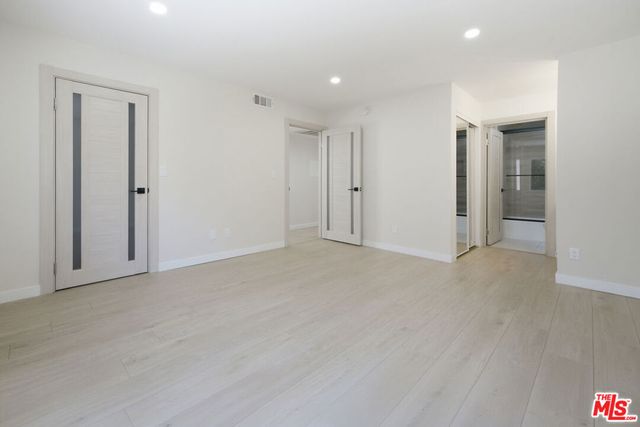 19863 Sandpiper Place 105, Santa Clarita, CA 91321