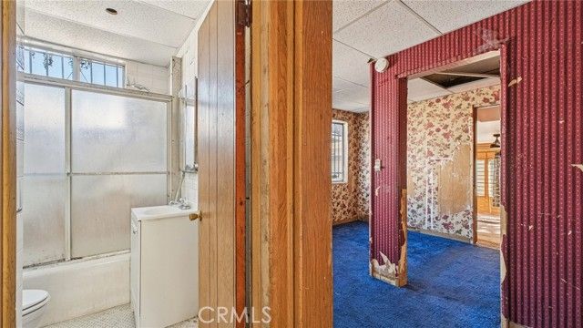 2958 Partridge, Los Angeles, CA 90039