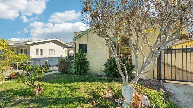 2958 Partridge, Los Angeles, CA 90039