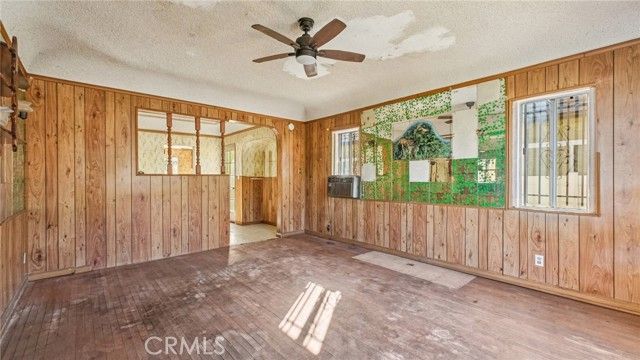 2958 Partridge, Los Angeles, CA 90039