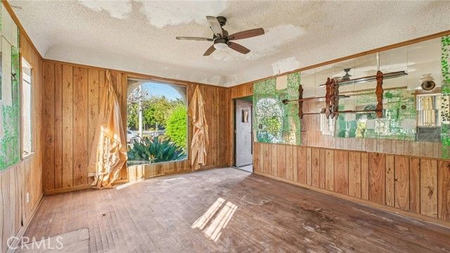 2958 Partridge, Los Angeles, CA 90039