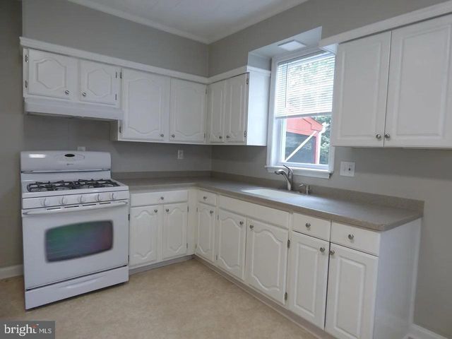 446 WOOD ST, Burlington, NJ 08016
