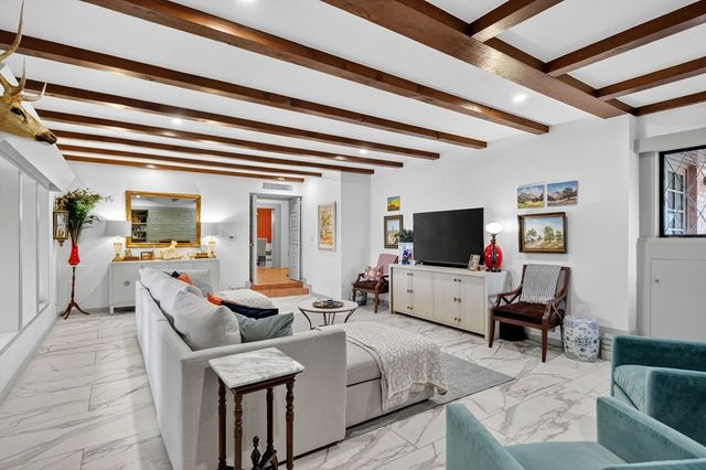 1600 W Ohio Ave, Midland, TX 79701