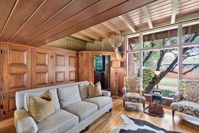 1600 W Ohio Ave, Midland, TX 79701