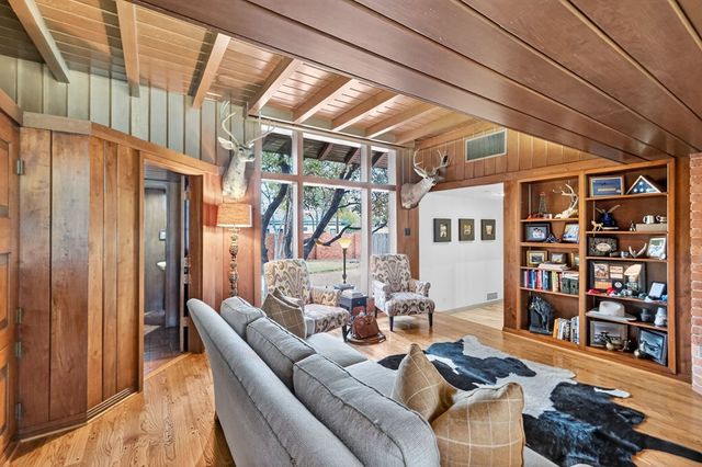 1600 W Ohio Ave, Midland, TX 79701