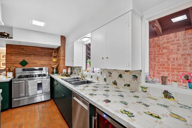 1600 W Ohio Ave, Midland, TX 79701