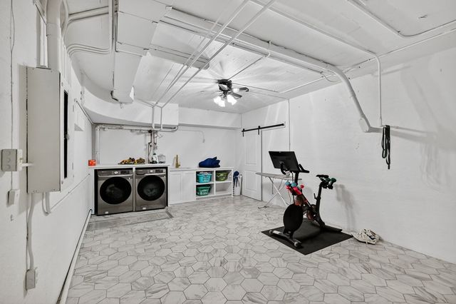 1600 W Ohio Ave, Midland, TX 79701