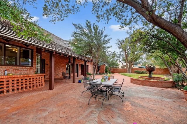 1600 W Ohio Ave, Midland, TX 79701