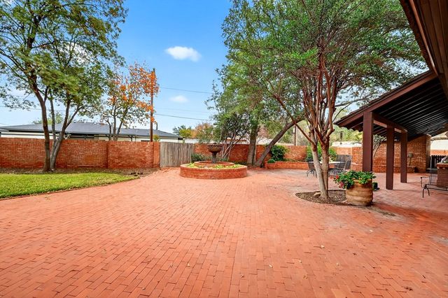 1600 W Ohio Ave, Midland, TX 79701