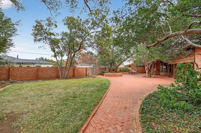 1600 W Ohio Ave, Midland, TX 79701