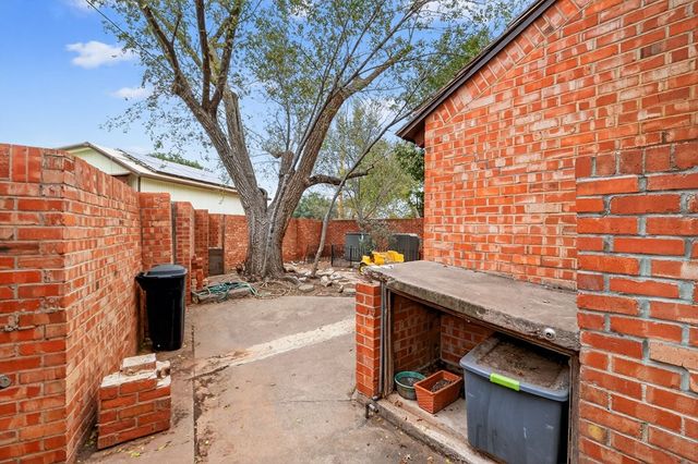 1600 W Ohio Ave, Midland, TX 79701