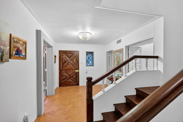 1600 W Ohio Ave, Midland, TX 79701