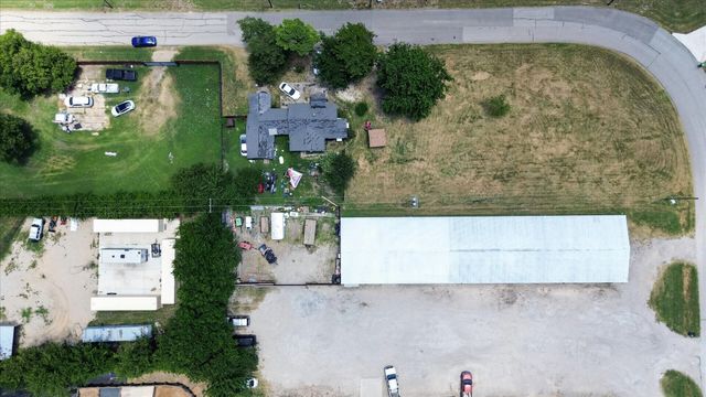 8006 Renee Drive, Arlington, TX 76001