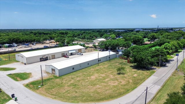 8006 Renee Drive, Arlington, TX 76001