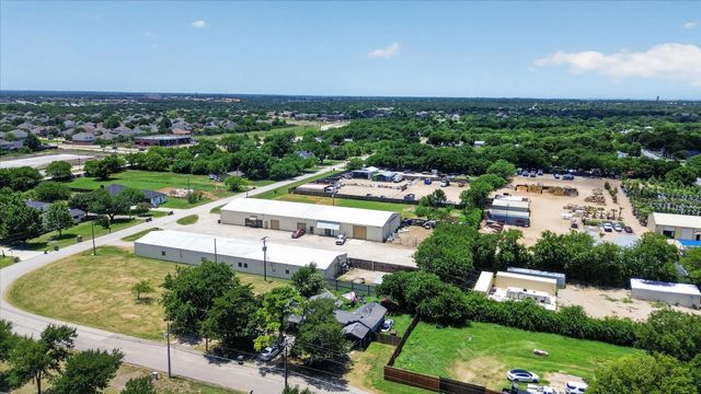 8006 Renee Drive, Arlington, TX 76001