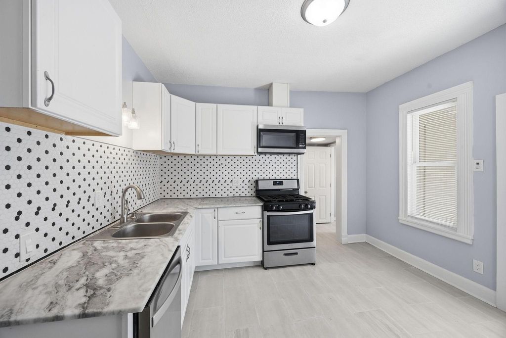 864 Sims Avenue, Saint Paul, MN 55106 — photo 4