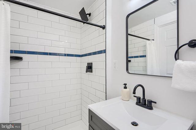 2902 WESTFIELD AVE, Baltimore, MD 21214