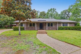 636 Kalipekona Way, Diamondhead, MS 39525