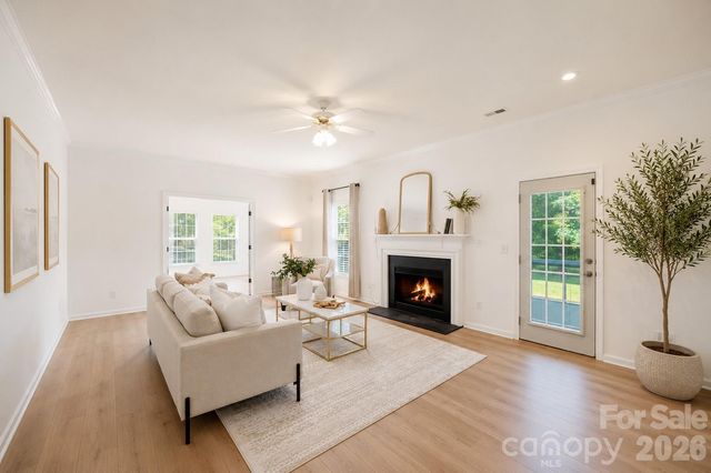16214 Grafham Circle, Huntersville, NC 28078