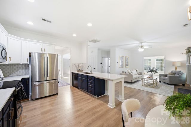 16214 Grafham Circle, Huntersville, NC 28078