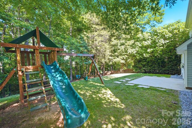16214 Grafham Circle, Huntersville, NC 28078