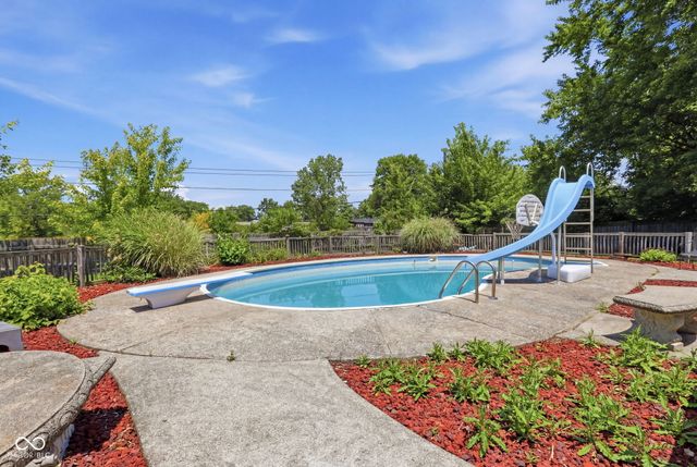 9304 Shenandoah Drive, Indianapolis, IN 46229