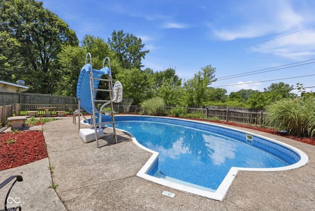 9304 Shenandoah Drive, Indianapolis, IN 46229