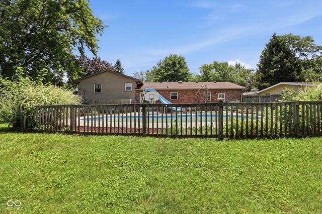 9304 Shenandoah Drive, Indianapolis, IN 46229
