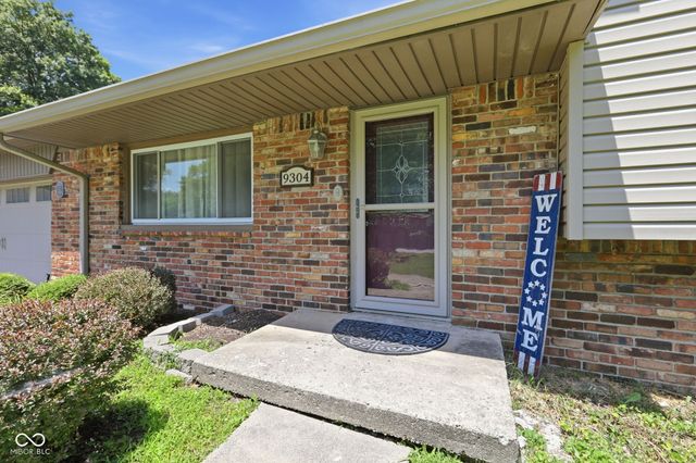 9304 Shenandoah Drive, Indianapolis, IN 46229