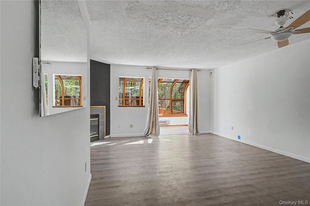 9 Edelweiss Drive, Woodridge, NY 12789
