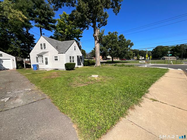 198 Broad Street, Manchester, CT 06042