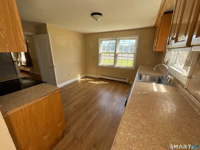 198 Broad Street, Manchester, CT 06042
