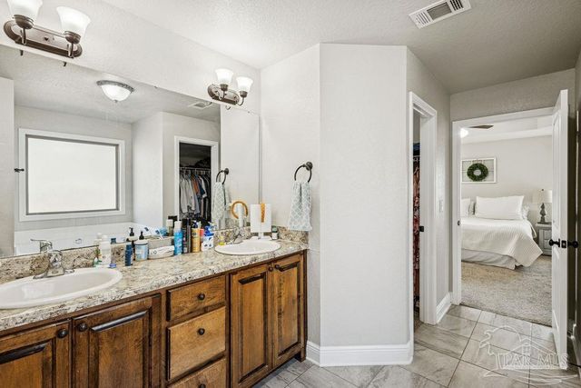 6263 Browning St, Milton, FL 32570