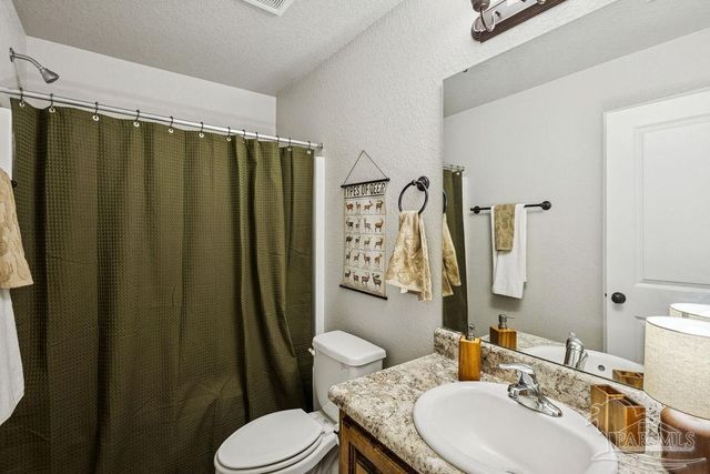 6263 Browning St, Milton, FL 32570