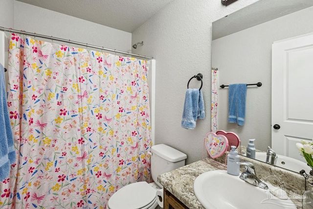 6263 Browning St, Milton, FL 32570