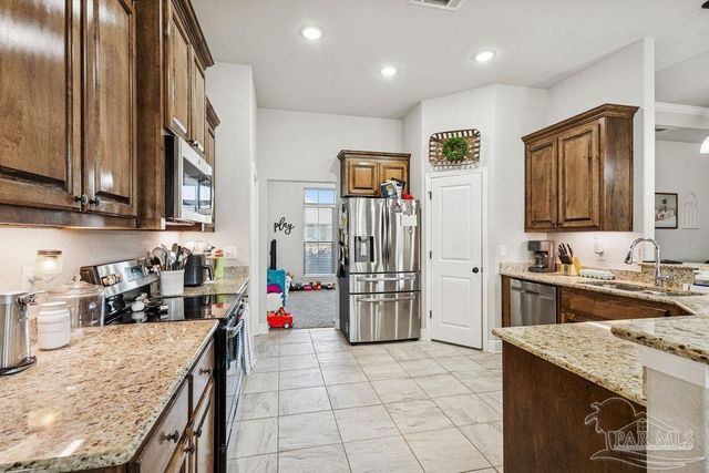 6263 Browning St, Milton, FL 32570