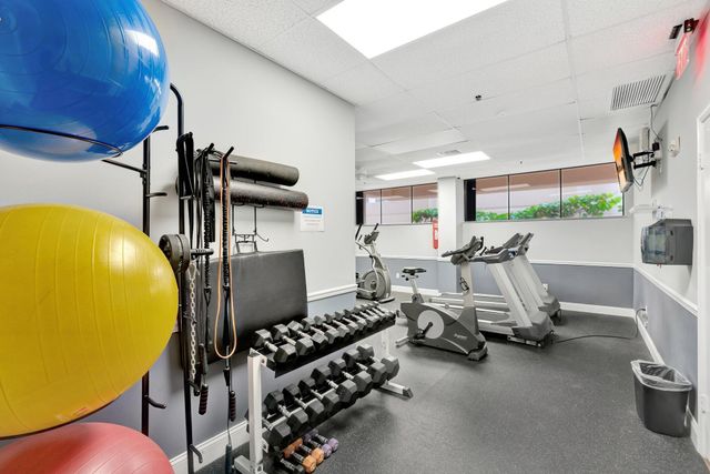 5380 N Ocean Drive 11a, Riviera Beach, FL 33404