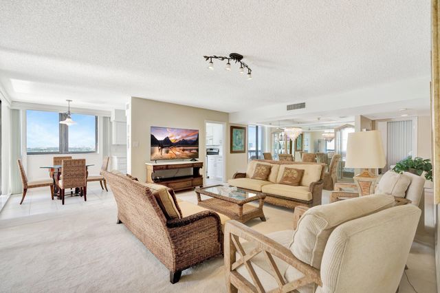 5380 N Ocean Drive 11a, Riviera Beach, FL 33404