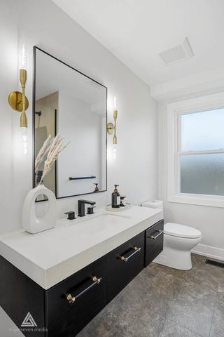 500 N Fairview Avenue, Mount Prospect, IL 60056