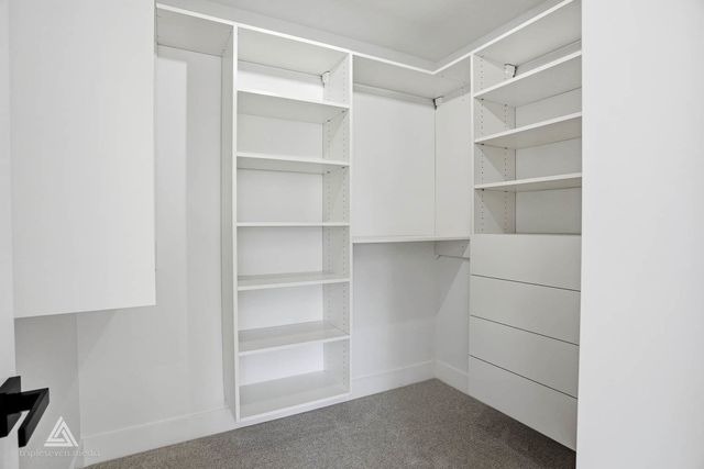 500 N Fairview Avenue, Mount Prospect, IL 60056